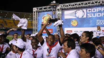 Odiaran los de Fluminense a alguien mas que a Liga?