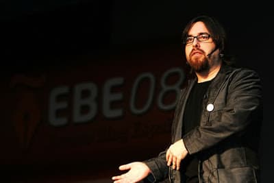 Blog Dirigido por ecuatoriano declarado el mas influyente de España.