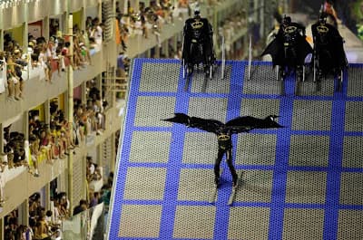 Con esta escuela de Samba quisiera desfilar!!!