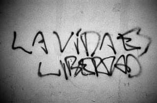 Cuando los que piden libertad no la permiten en otros.
