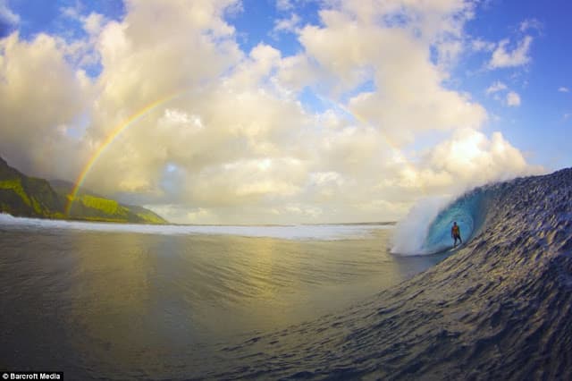La foto del año de la Surfer Magazine.