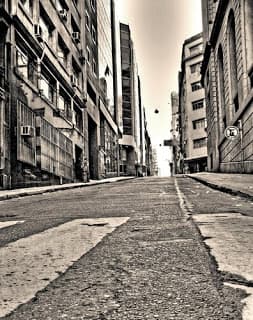 Como sobrevivir al día mas raro, aburrido y extraño del año...el 1 de enero.