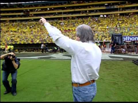 A peticion del publico...noche amarilla 2012...himno* Barcelona