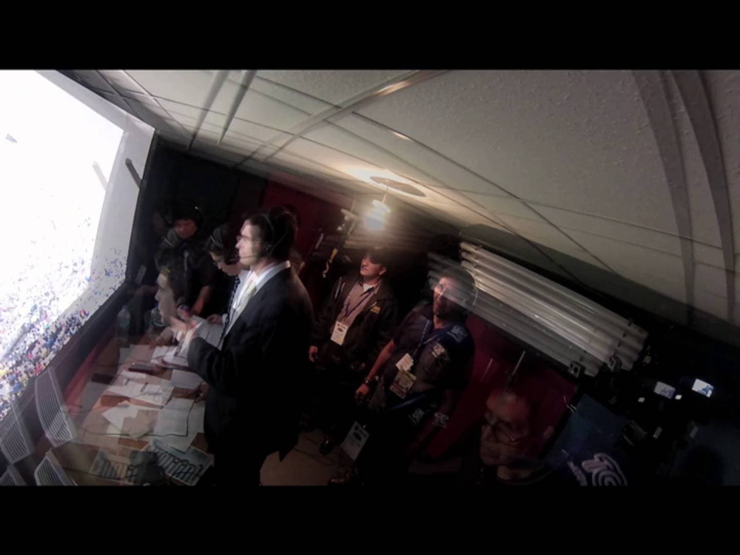 Gol de Enner Valencia vs Paraguay...en cabina