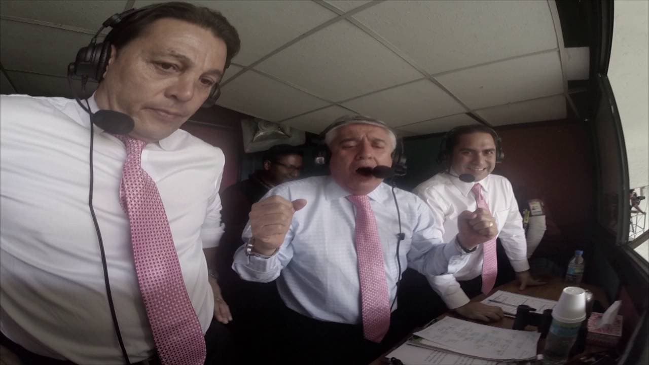 ¿Quienes hacen los partidos?... y los goles del Ecuador-Chile (video)