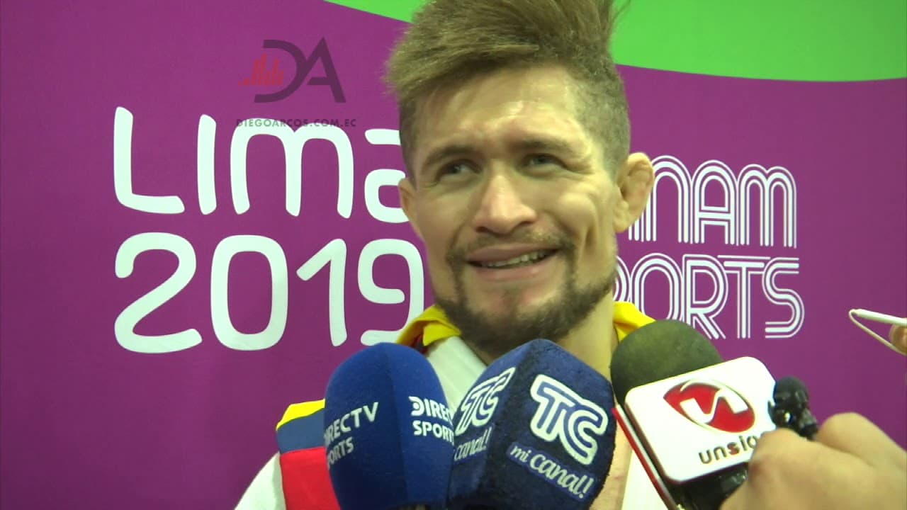 Lenin Preciado y su reacción después de la medalla de plata