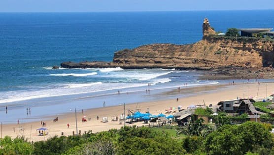 ¿Es verdad que una casa se vino abajo en Montañita durante una fiesta?(podcast)