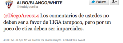 La maravillosa labor de comentar partidos de futbol de equipos altamente populares.