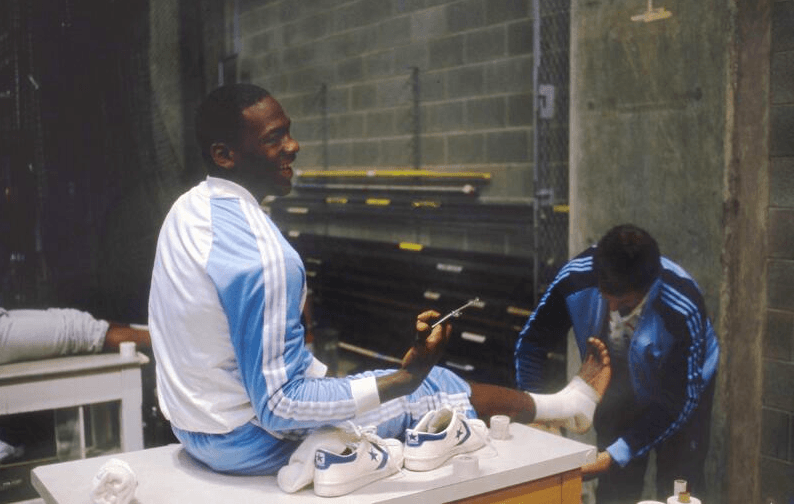 La foto que le da dolores de cabeza a Nike.