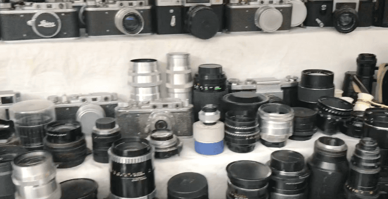 En busca de camaras antiguas en Moscú